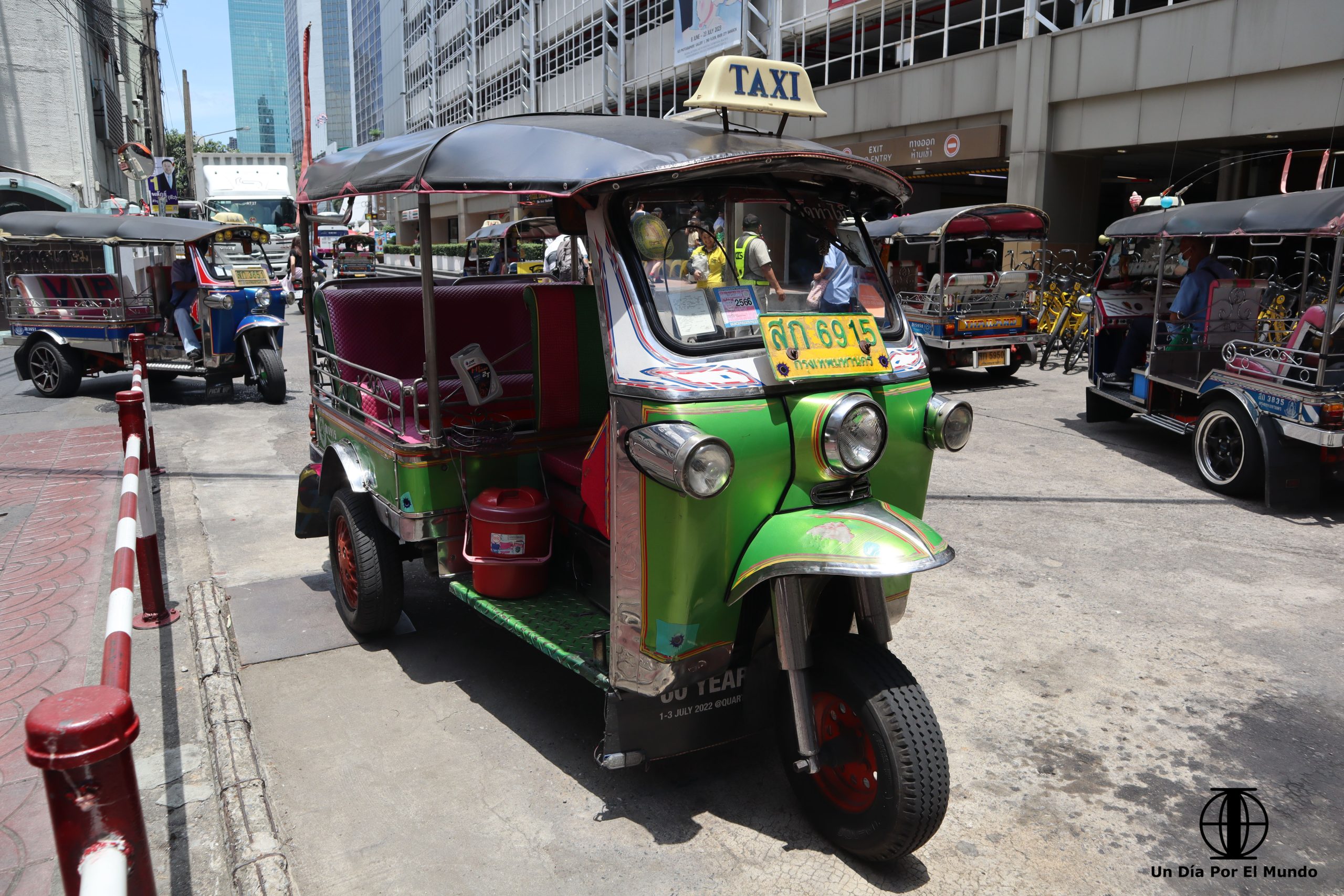 opciones de traslado del aeropuerto de bangkok al centro de la ciudad