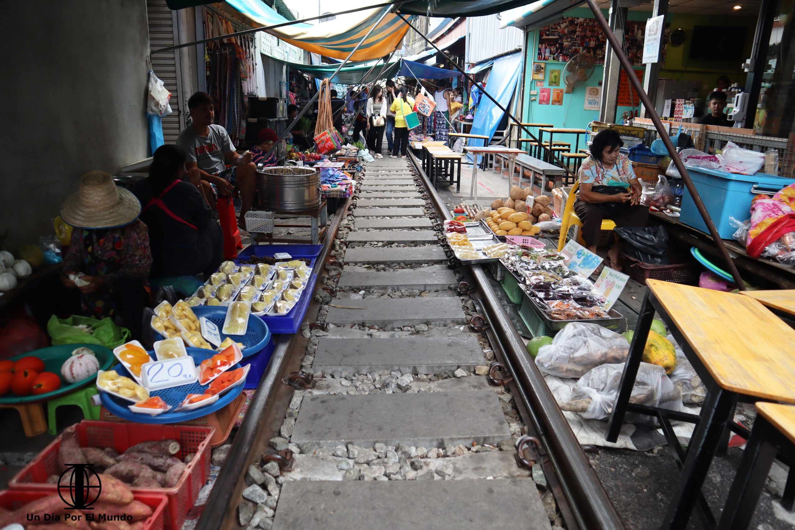 mercado-tren-mae-klong